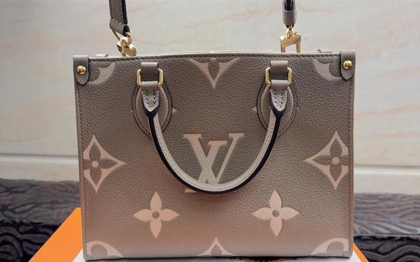 lv中国官网女士包(lv品牌官网女士包)
