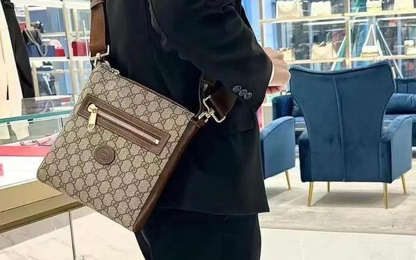 gucci男包价格及图片_古驰男包图片大全