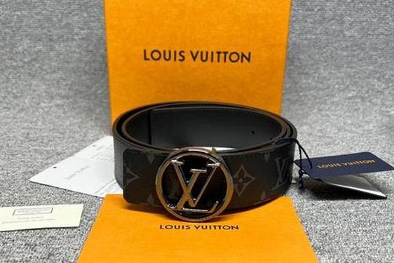 lv裤带价格;正品的LV皮带一般多少钱